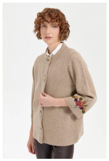 Desen Triko Kadın Dik Yaka Kolu ve Yakası İşlemeli Kısa Yün Ceket-24011