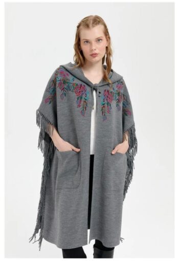 Desen Triko Kadın Kapüşonlu Nakış İşlemeli Yanı Püsküllü Panço-24061