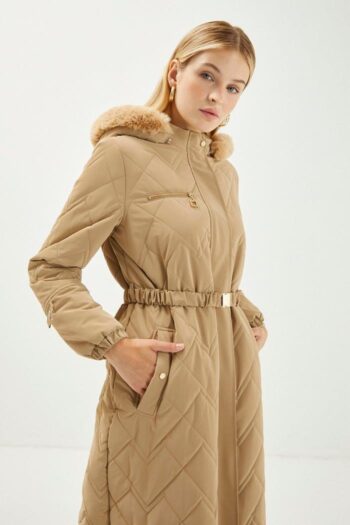 Zühre Kürk Detaylı Kapüşonlu Şişme Kaban-12765