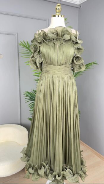 Ecrin Yaka ve Eteği Fırfır Detaylı Abiye Elbise-5622