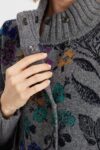 desen-triko-dik-yaka-cicekli-yun-hirka-23017-411.jpg