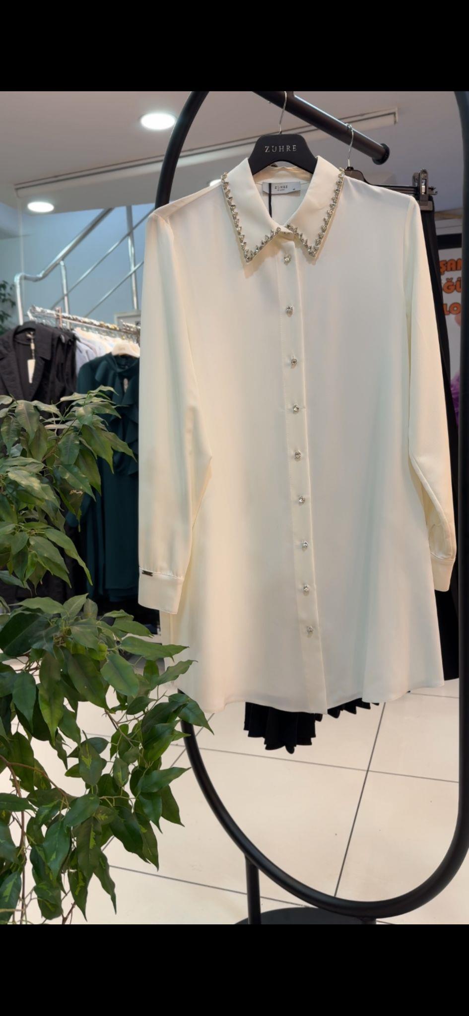 zuhre-yaka-ve-dugme-tas-detayli-tunik-1505-1441.jpg